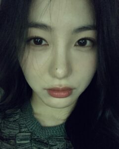 Actress Shin Ye-eun HD Instagram Photos and Wallpapers May 2024