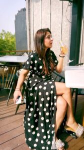 Actress Shiny Dixit HD Instagram Photos and Wallpapers June 2024