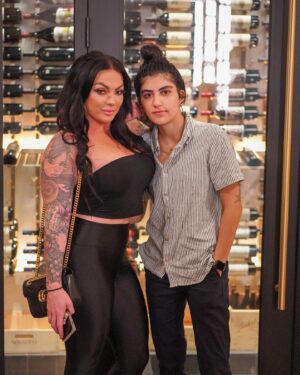 Shiva Pishdad Instagram - ♾
——
📸: @photosbyhalo