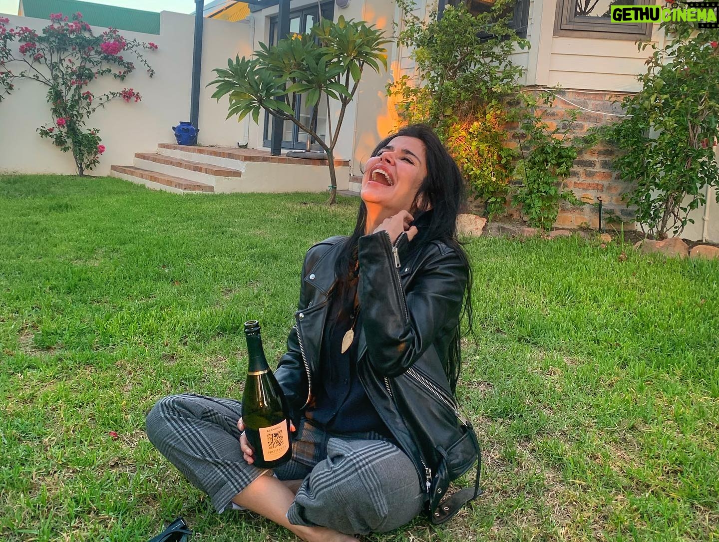 Shivani Ghai - 1.3K Likes - I hope your 2022 is full of all the good stuff.
Love, laughter, joy, nature, good food, adventure & dogs.
Happy New Year. 💝