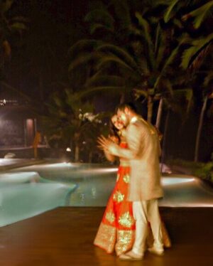 Shivani Ghai Instagram - I’d love to say our wedding day was the best day of my life, but what our pictures don’t show is that ours was a full on comedy of errors. (A story for another time). However on that beautiful mess of a day, I made the best decision of my life. 
5 years later I still think I hit the jackpot. ♥️
Happy anniversary @tykeogh 
#weddingtruths