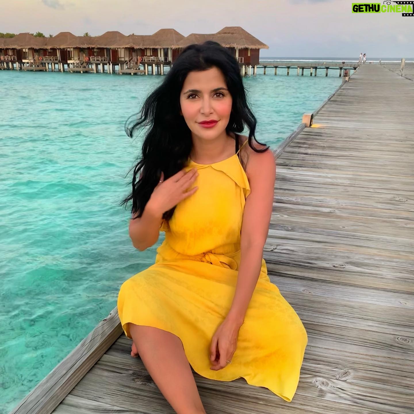 Shivani Ghai - 1.5K Likes - Maldives photo dump