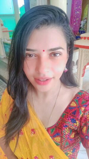 Shivanya Mehrara Instagram - 