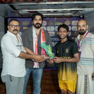 Shiyas Kareem Instagram - #MuzaCup #MatchNo17 #Highlights 

#Football #sevensfootball #malabar
#shooterspadanna #sevensfootball 
#shooterspadanna #soccer
#aspirecitypadannakkad #aingoth
#keralablasters #sevensfootball
#shooters #aspire #padannakkad
#malabar #sevensfootball