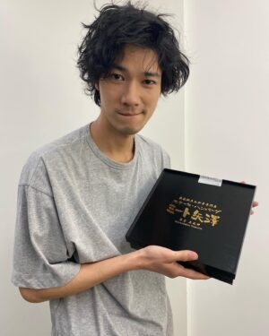 Sho Kiyohara Instagram - 先日、差し入れでいただきました
贅沢な弁当だった…
肉最高でしたにく