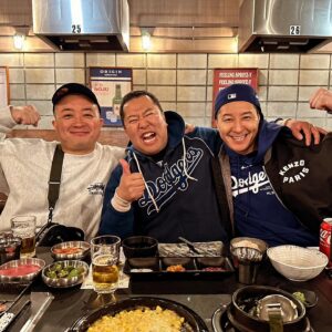 Shōhei Osada Instagram - from LA

1週間ロス旅から帰って来ました！！

楽しすぎて修学旅行！！

でもやっぱり日本がほっこり🇯🇵

#America
#losangeles 
#旅
#チョコレートプラネット