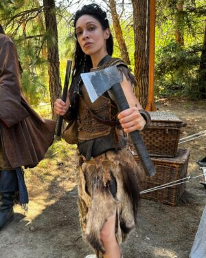 Shontae Saldana Instagram - “Love what you do. Do what you love.”
-Taesty D!
•
I really enjoyed playing this character on @911onabc 🪓 I’m definitely inspired to play more “dress up” badass, beast roles this year 🎬
•
#axes #renaissance #costume #renaissancefaire #abc #911 #actress #axethrower #beastmode #writer #rapper #acting #casting #dream #onset #blessed #axethrowing #barbarian #strong #character #filming #talent #tv #tvshow #inspiration #motivation #makeup #stunt #hungry #wild