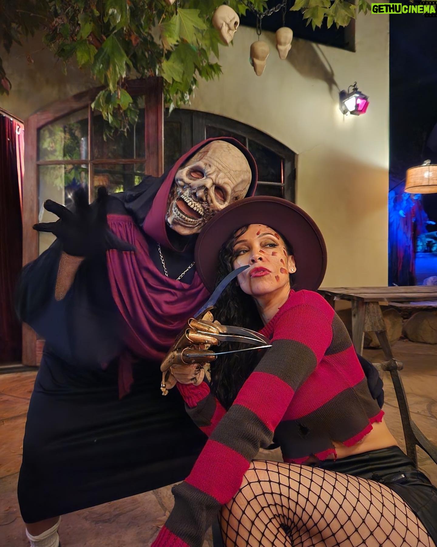 Shontae Saldana - 248 Likes - “Wake up! You should only choose what chooses you. Know your worth… and never sleep again.”
-Taesty D!
•
Thank you @mccrackenmixes for doin’ ma face 😜🔥🔪 Y’all be safe out there this weekend!
•
#freddykrueger #horror #freddyscomingforyou #dream #scary #halloween #october #halloweenparty #party #shots #trending #nightmareonelmstreet #beautiful #mua #makeup #specialeffects #knife #knives #happy #happiness #costume #costumeparty #hot #love #inspiration #motivation #latina #movie #scarymovie #trendingnow