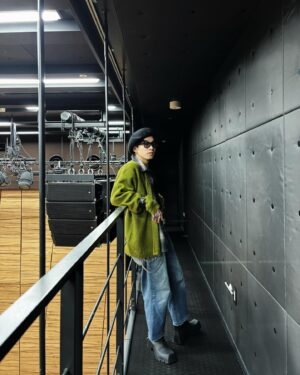 Shoot Mori Instagram - グリーンの気分🌳
その時惹かれる色で心の状態を知れるらしい👀

「心がニュートラルで、バランスが取れている時」
また、ネガティブな側面では「心身が消耗している時」

みんな無理せずゆっくり一緒に頑張ろうね☺️