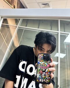 Actor Shou Lou HD Instagram Photos and Wallpapers May 2024