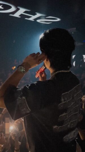 Shou Lou Instagram - 💎💎💎