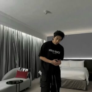 Shou Lou Instagram - Don’t try me