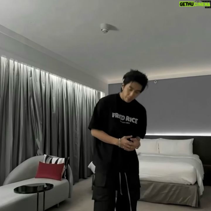 Shou Lou - 33.7K Likes - Don’t try me