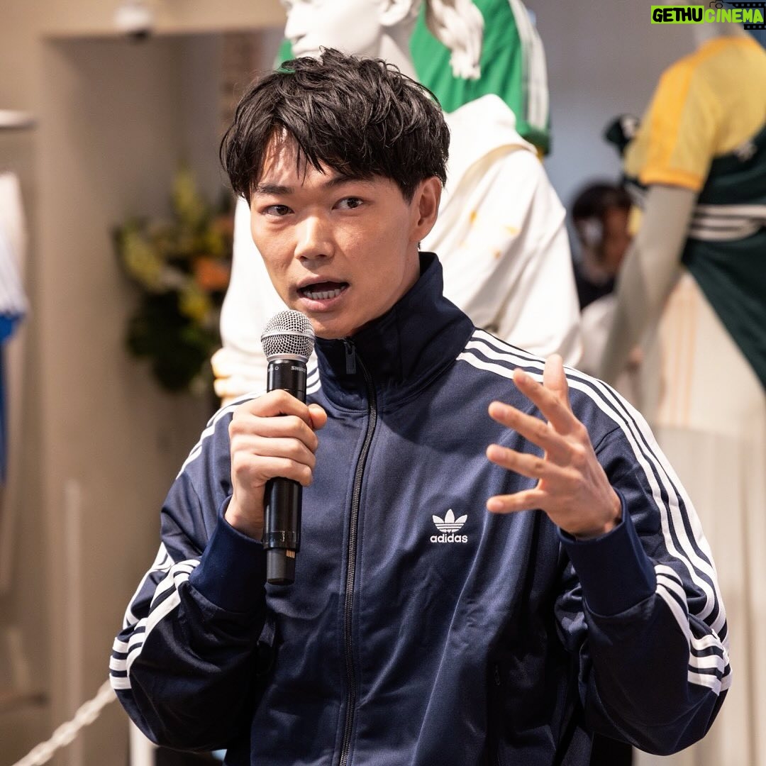 Show Kasamatsu - 14.6K Likes - アディダス ブランドコアストア新宿の店長に転職しました😘😘😘
ご来店お待ちしております。
#PR #adidas #storeopening