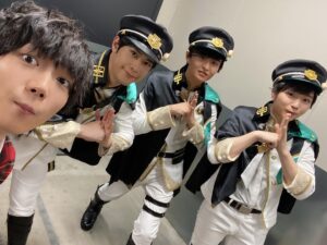 Shoya Chiba Instagram - 日曜日はKアリーナお疲れ様でした！

#SideM
#野上翔 #永塚拓馬 #渡辺紘

#たけおくん笑って
#大塚剛央 

#伊瀬結陸 
#宮﨑雅也 

#表情のバランス合わない人たち
#堀江瞬
#高塚智人
#中島ヨシキ
#伊東健人 
#瞬笑って

#榎木淳弥 

#千葉翔也