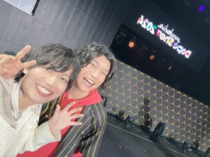 Shoya Chiba Instagram - ぴあアリーナMM、ありがとうございました！
Paradox Live Dope Show 2024 出演者全員素敵なパフォーマンスだった
ヘッズの皆さんの熱量も最高！
S∀G∀も踊っちゃったりとにかく1Nm8絆が深まりました。
もっともっと盛り上がりましょ〜
そしてなんとシナモンさんと…！
別作品ではありますが、サンリオの縁を感じて嬉しかったです
So cute!

#パラライ #1Nm8
#アーカイブあります
#写真多くなりすぎて慣れないことをした

#天月 さん #北村諒 さん
#村瀬歩 さん #96猫 さん #梶原岳人 さん
#中島ヨシキ さん #愛美 さん #住谷哲栄 さん #伊東歌詞太郎 さん
#寺島惇太 さん #林勇 さん
#矢野奨吾 さん　#志麻 さん
#古川慎 さん
#井上麻里奈 様 #置鮎龍太郎 さん
#シナモロール  #シナモン さん