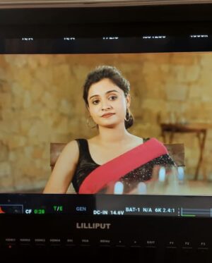 Shraddha Dangar Instagram - Meet Priya - confident yet uncertain, longing for love yet afraid, brave yet shy, rebellious yet deeply sentimental🤷🏻‍♀️ 
- on her journey to find true love ❤️
Watch “MAST MILAP” only on @jojoapp.in