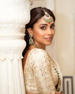 Actress Shriya Saran HD Instagram Photos and Wallpapers June 2024