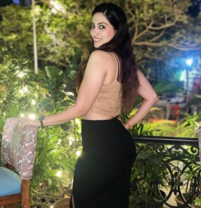 Actress Shriya Tiwari HD Instagram Photos and Wallpapers June 2024
