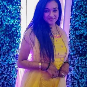 Shruthi Narayanan Instagram - Haldi fit... dolled up in yellow...
.
.
Finding a comfy yet casual look for the haldi of my sister was such a hurdle of a task yet found this beautiful piece from @styleup.india and made it look so perfect...
.
.
🔖
Haldi fit| Wedding outfit series | yellow haldi fit | Wedding outfits | Bridesmaid outfits | Hairstylings | Self Styling | Photography | Bridesmaid | Sangeeth look | Wedding season | Explore page | For Your page | Trending post | Instafamous | Instainfluencer | 
.
.

#weddingseason #weddingsetup #croptoplehenga #lehenga #weddingvibes #explorepage #flauntingtheflaws🌈 #fyp #trendingnow #shruthinarayanan #vidhya #siragadikaasai #actress #Instagram #instagood #instafamous #instainfluencer  #haldiceremony #haldioutfit