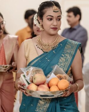 Shruthi Narayanan Instagram - A little timbit from #brotherswedding 
.
.
#shruthinarayanan #vidhya #vijaytvserial #vijay #actress #siragadikkaaasai #explorepage #typ #fyp #trending