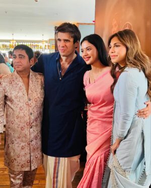 Shruti Sharma Instagram - Happiest day of my life 🧿🥹🥰
Received soooo much love today that my heart is overflowing with gratitude 🙏🏻
I am grateful for all the love and appreciation I have received for #saima 🙏🏻🌸 
THANKYOU ♥️
#heeramandi #wholecast 
#saima 
#gratitude 

Styled by: @styleitupbyaashna 
Saree:  @readiprintfashions  @indianweddingsaree × @pixelpulsepr