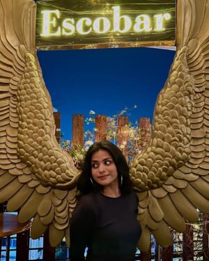 Shubhangi Tambale Instagram - It all about Friday nights ! 🍾🎉
@escobarmumbai
