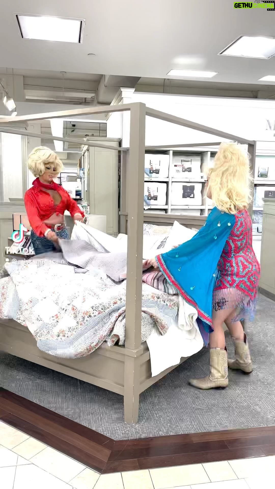 Shuga Cain - 6.5K Likes - Hard at WERK during our @flipphoneevents drag brunches at @stella34macys celebrating pride and our queen @dollyparton