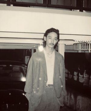 Shuhei Uesugi Instagram - ずいぶん遅くなってしまいましたが、
2020年もよろしくお願い致します🎍
かっ飛ばそう✌️