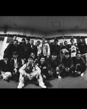 Shuhei Uesugi Instagram - 思い返すと何日あっても足りないくらい色々な事を思い出すけど、
今日までの全てが一瞬だった気もします。

いつから始まったのかもわからない、自分にとって何よりも大事な場所を応援してくれて、支えてくれた皆さん、ありがとうございました。

@kandytownlife ❤️