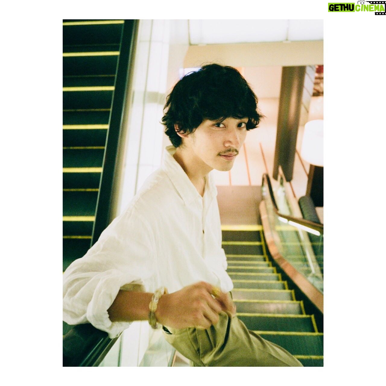 Shuhei Uesugi - 7.4K Likes - 📸🏬🕴🏻