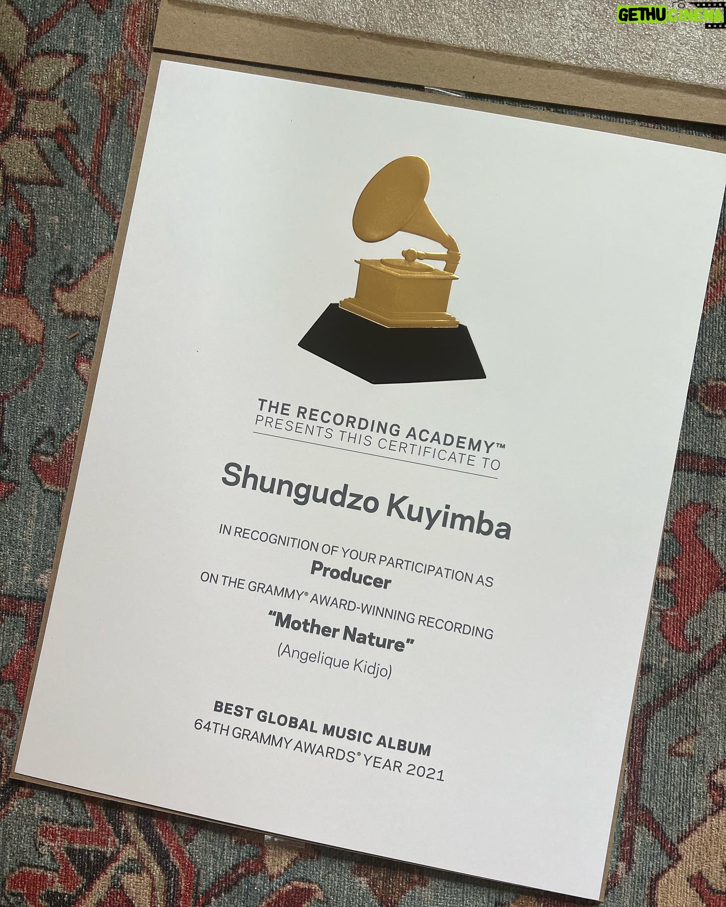 Shungudzo - 1.3K Likes - My mother wouldn’t let me send this to her as I intended to do. Something about needing to be prouder of myself. So here it goes. I’m proud to have worked on four songs on this beautiful @angeliquekidjo album. I’m proud to be a musician who makes music because I believe that art can, will and must make the world a better place. I’m proud to be Zimbabwean. I’m proud to work with kind people around the world who view art as culture and medicine before commerce. I’m proud of my own bravery in deciding to become a musician, and more recently in deciding to shift the course of my career away from making the rich richer even if it meant not knowing where my next paycheck would come from. I’m now proud of every song I get to be a part of. I’m proud to have survived some really tough shit with an optimistic heart and my ancestors by my side. I’m immensely proud of my ancestors. And, most importantly, I’m proud of my mum and dad. If you could see them growing up and raising me, it would all make sense. 🇿🇼