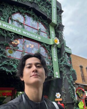 Shunsuke Takeuchi Instagram - Everything in Seoul is so sick 🇰🇷