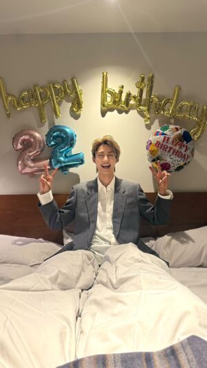 Shunta Sono Instagram - HBD🎂🎊🎉
22歳も全力で頑張ります！！！！！
#そのにゃんた22さい