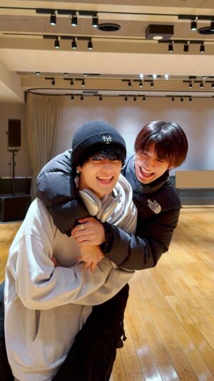 Shunta Sono Instagram - You need a hug,right?😉
