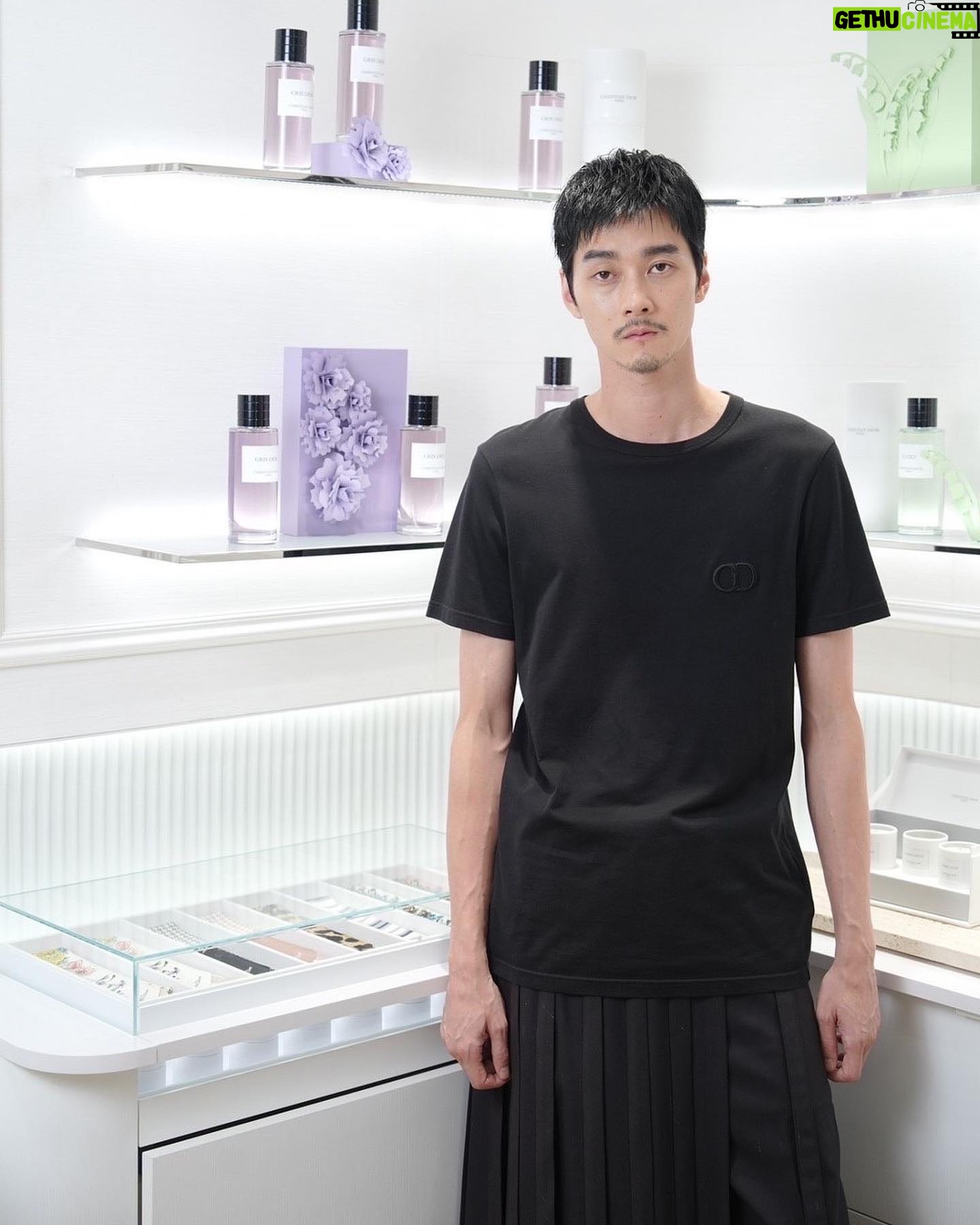 Shuntaro Yanagi - 7.8K Likes - āć”ć¾ć³ ćÆćŖć¹ćć£ć³ ćć£ćŖć¼ć«ā ćä¼å¢äø¹ę°å®æåŗć«ćŖć¼ćć³ļ¼
ććć«ć©ć¼ć®ć¹ć¢ć¼ćć¼ćŖé¦ćć儽ćć ć£ćļ¼
#PR
@diorbeauty
@dior
#ć”ć¾ć³ćÆćŖć¹ćć£ć³ćć£ćŖć¼ć«
#SupportedByDior
#ę äæå¤Ŗé
#ę³äæå¤Ŗé
#shuntaroyanagi