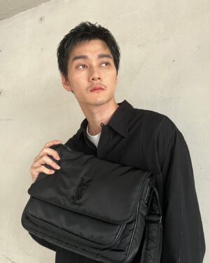 Shuntaro Yanagi Instagram - Thanks @ysl

#PR
#YSL
#サンローラン