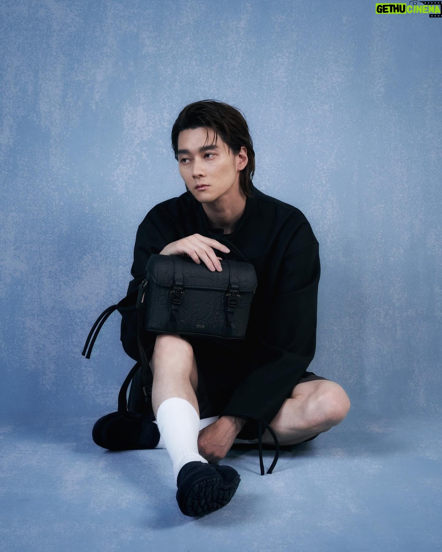 Shuntaro Yanagi - 7K Likes - Dior Gravity
éåć®ä½ēØć«ćć£ć¦ē¹ē“°ćŖęØ”ę§ćę½ćććć£ćŖć¼ć« ć°ć©ććć£ć¬ć¶ć¼
@DIOR
#PR
#SupportedbyDior