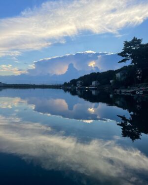 Siân Heder Instagram - Paddling over to a friends house for dinner with a pasta pot full of margaritas. Best after storm sky ever.  Took this pic and then promptly fell in.