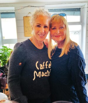 Siân Lloyd Instagram - Lovely to spend International Women’s Day with the Amazonian @cherylkhicks I am so lucky to have so many wonderful women in my life. Caru chi i gyd ❤️ #friends #friendship #women #loyalty #protection #internationalwomensday #strongwomen #strength