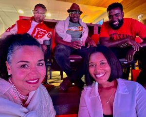 Sibil Fox Richardson Instagram - We dreamed of moments like this…

S/O, @rich_smiles, for treating the family to the #PelicansNBA game this weekend for our 27th wedding anniversary! Love you all always! 

#FoxRich
 #FoxandRob
 #FamilyLove
 #pelicansgameday #FamilyisEverything