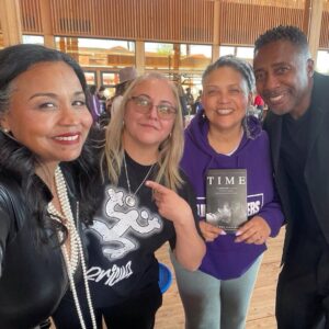 Sibil Fox Richardson Instagram - “If I cannot do great things, I can do small things in a great way.” -Dr. Martin Luther King Jr.

@FoxandRob and our PDMNOLA fam joined the 10th Anniversary  #FreeHer March and Rally in Washington, D.C., April 24, 2024. As the host of this incredible event, Life After Release, made sure everyone felt welcomed and safe, and created a space where our voices were heard. Thank you so much, Life After Release, for hosting such a dope welcome mixer for our sisters and brothers traveling from all over the country.

#SpeakFoxRich #FoxRich #FoxandRob #FreeHer #clemencyworks #freemichellewest #thecouncilFreeHer #endmassincarceration #rehabilitationovermassincarceration #clemency #incarceratedwomenmatter #FreeBlackMamas