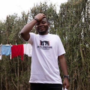 Sibongile Mlambo Instagram - Peacebuilding begins with sharing stories, connecting, and building community. Just ask Cedric Bishano, founder of the World Refuge Film Academy and member of the Rotaract Club of Nakivale, Uganda.

World Refuge Film Academy is a refugee-based organization teaching attendees filmmaking skills and healing trauma through storytelling. Since its foundation in 2017 the academy has trained and empowered over 300 people. Last September, actress @Sibongile Mlambo visited the academy to lead a creative workshop. 

This #PeaceDay, we're celebrating connection and creativity as an act of peacebuilding. How do you build peace in your community?
