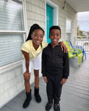 Sibongile Mlambo Instagram - Have you watched #FloridaMan yet?!! 
#bts #new #netflix #tv #show #limited #series #bgm