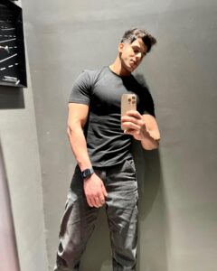 Actor Siddharth Sharma HD Instagram Photos and Wallpapers July 2024