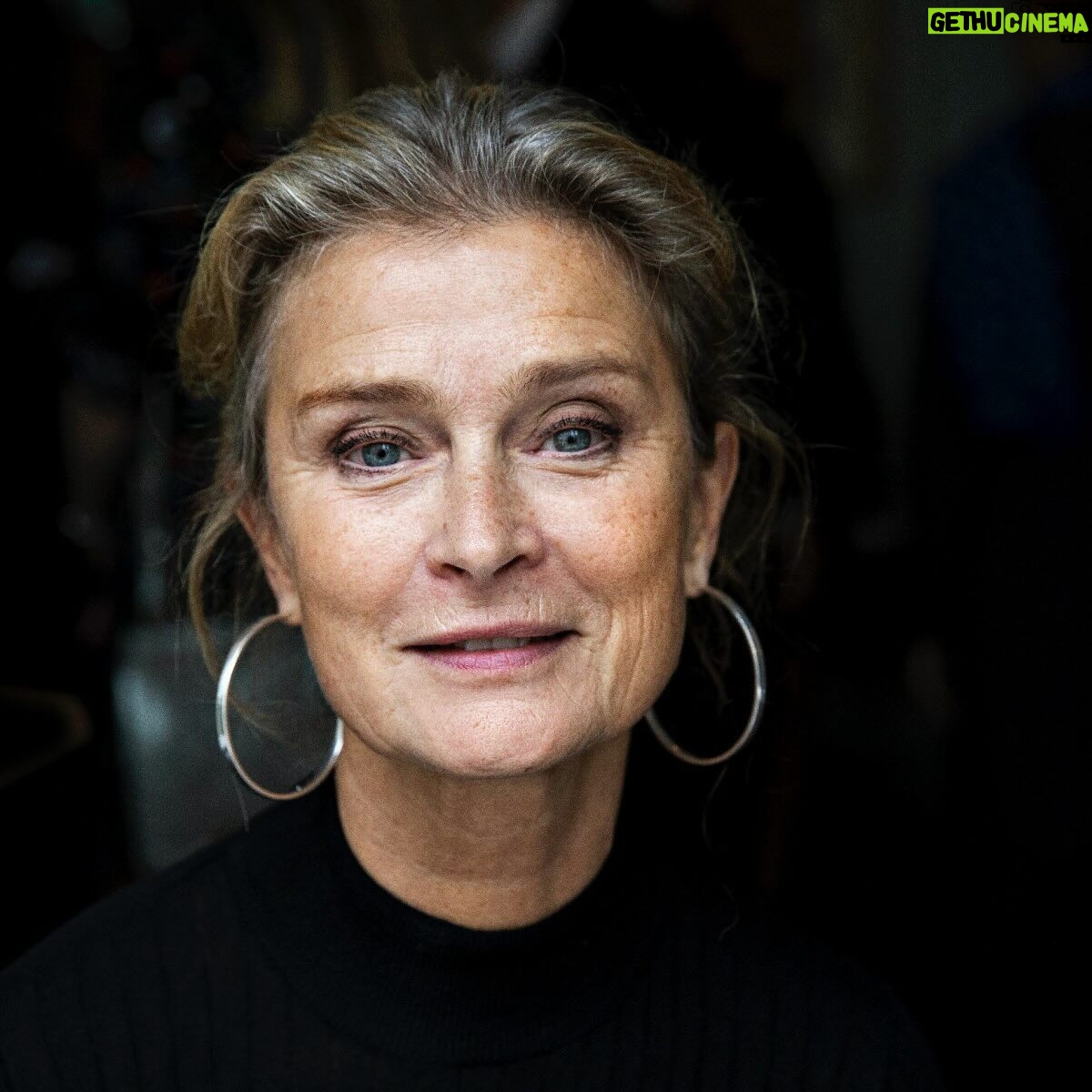Sigge Eklund - 13.5K Likes - I SOMMAR I P1 IDAG försöker jag gå till botten med min släkts största mysterium. Tack Bengt Eklund, Ingmar Bergman, Fylgia Zadig och Lena Endre. Och särskilt tack till Alex Schulman som producerat!!