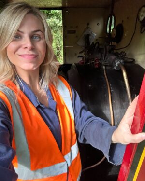 Sigurbjörg Alma Ingólfsdóttir Instagram - The first story I’ve presented for the @bbctheoneshow with @chalkproductionstv is on tonight at 7:10pm on BBC TWO! We spent the most delightful two days down in Devon talking to the wonderful and passionate volunteers of the Plym Valley Railway as they formally acquired their own steam engine ‘Albert’ after having pulled together as a community to fundraise for it. I even got to drive Albert, 28 weeks pregnant! That’s a story I’ll tell my little boy one day 🩵 @plymrail is such a lovely place, filled with kind and generous people who have now secured the magic of steam for future generations to experience! 🚂 I highly recommend a visit if you are heading to Devon! #trains #heritage #steamtrains #steamengine #devon #plymouth #presenter #bbconeshow #trainenthusiast #heritagerailway #railways