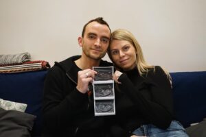Sigurbjörg Alma Ingólfsdóttir Instagram - We’ve never been more excited for summer ♥️🤰🏼👶🏼 Baby Peterson coming in August 🥰 #babyonboard