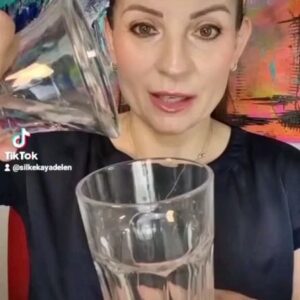 Silke Kayedelen Instagram - #mehrtrinken #wassertrinken #Ernährungscoaching #Ernährungsberatung #Personaltraining #abnehmen #silke_kayadelen #silkekayadelen
