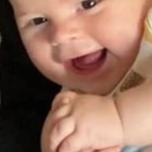 Silvia Kutika Instagram - Lo mas hermoso.Mi nietito!